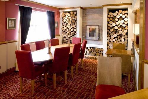 Premier Inn London Romford Central Екстериор снимка